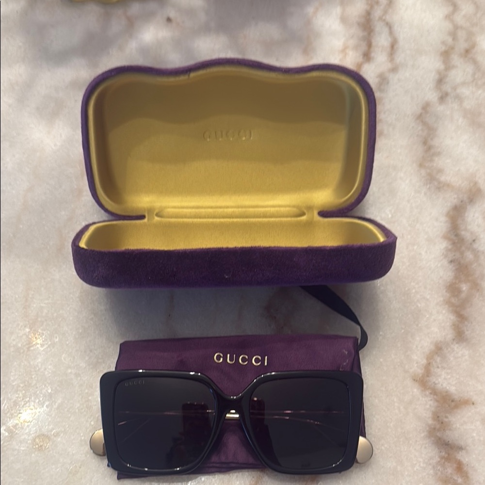 Gucci Black  Sunglasses with Protective Case